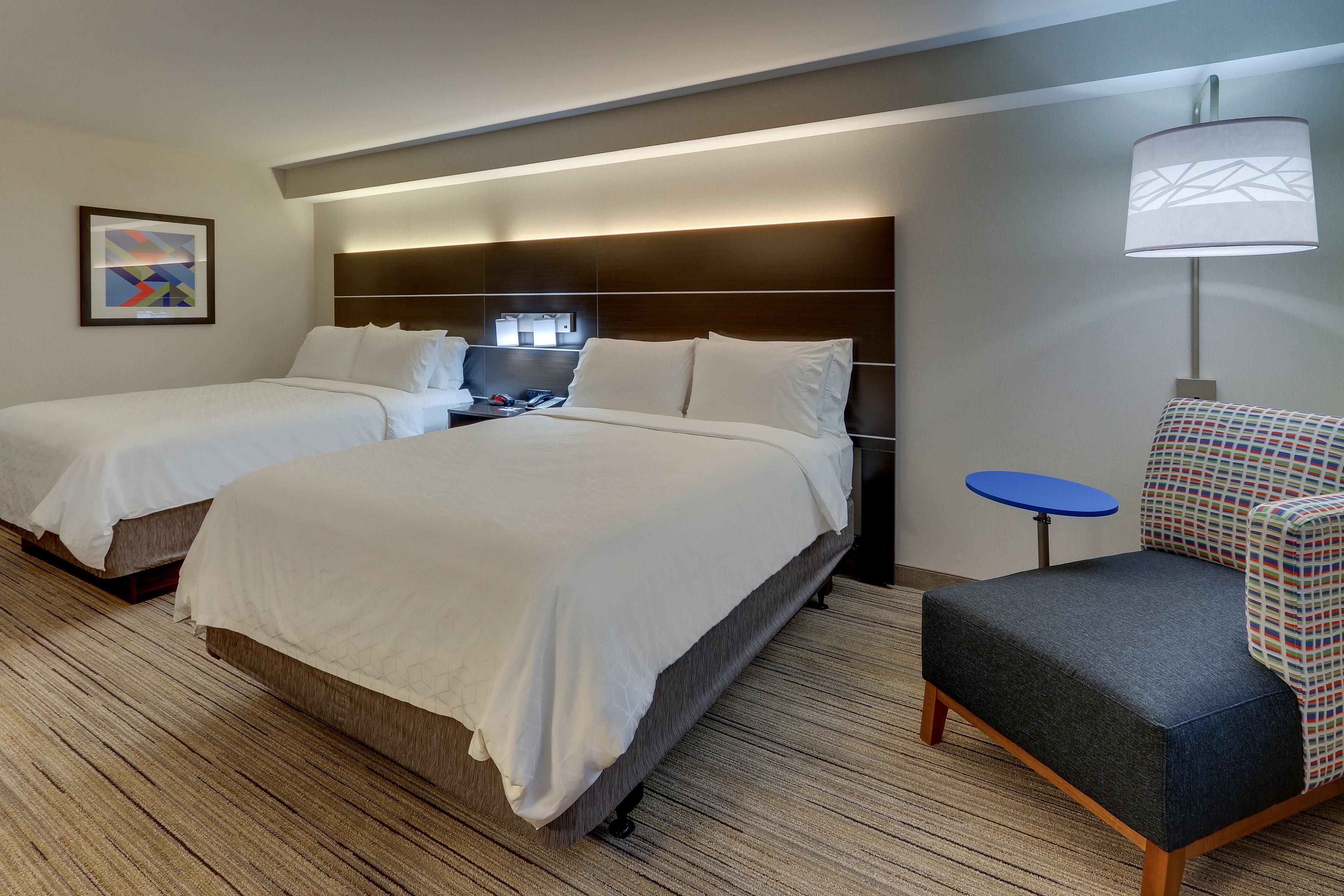 Holiday Express & By Ihg 3* Troy