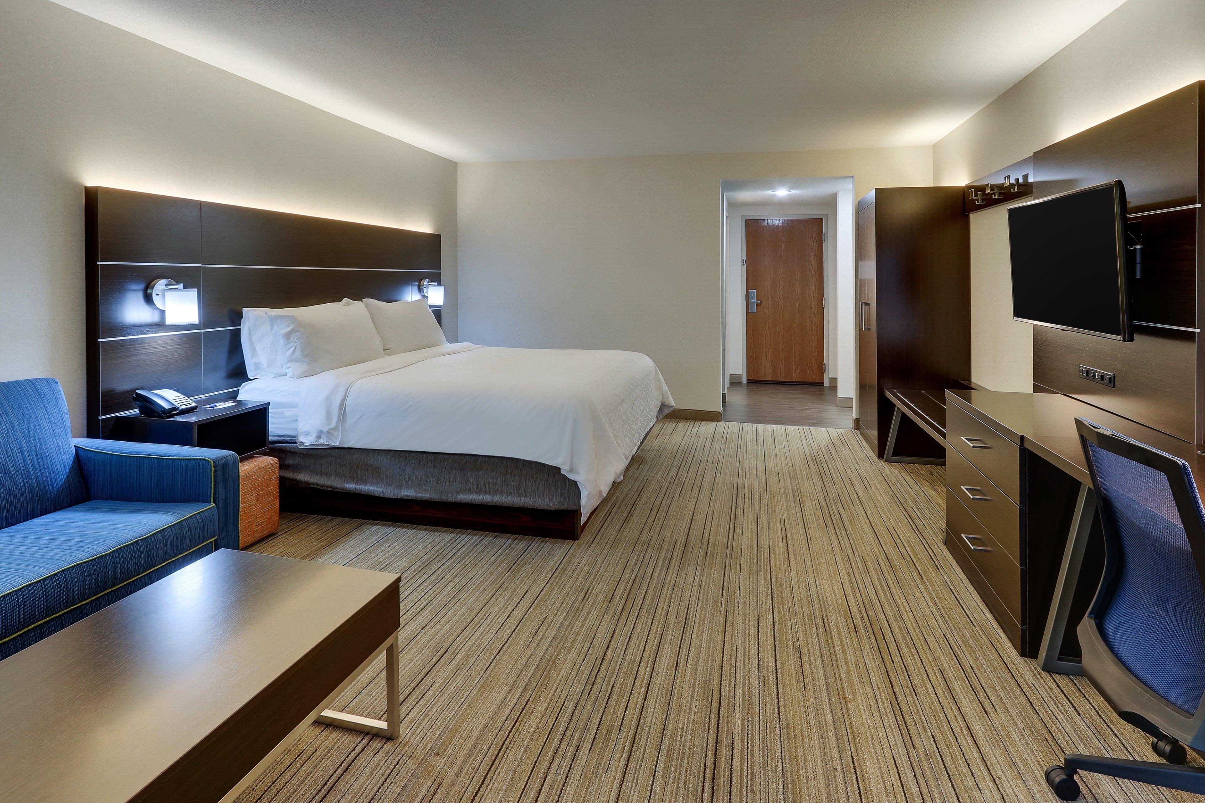 Holiday Express & By Ihg Troy